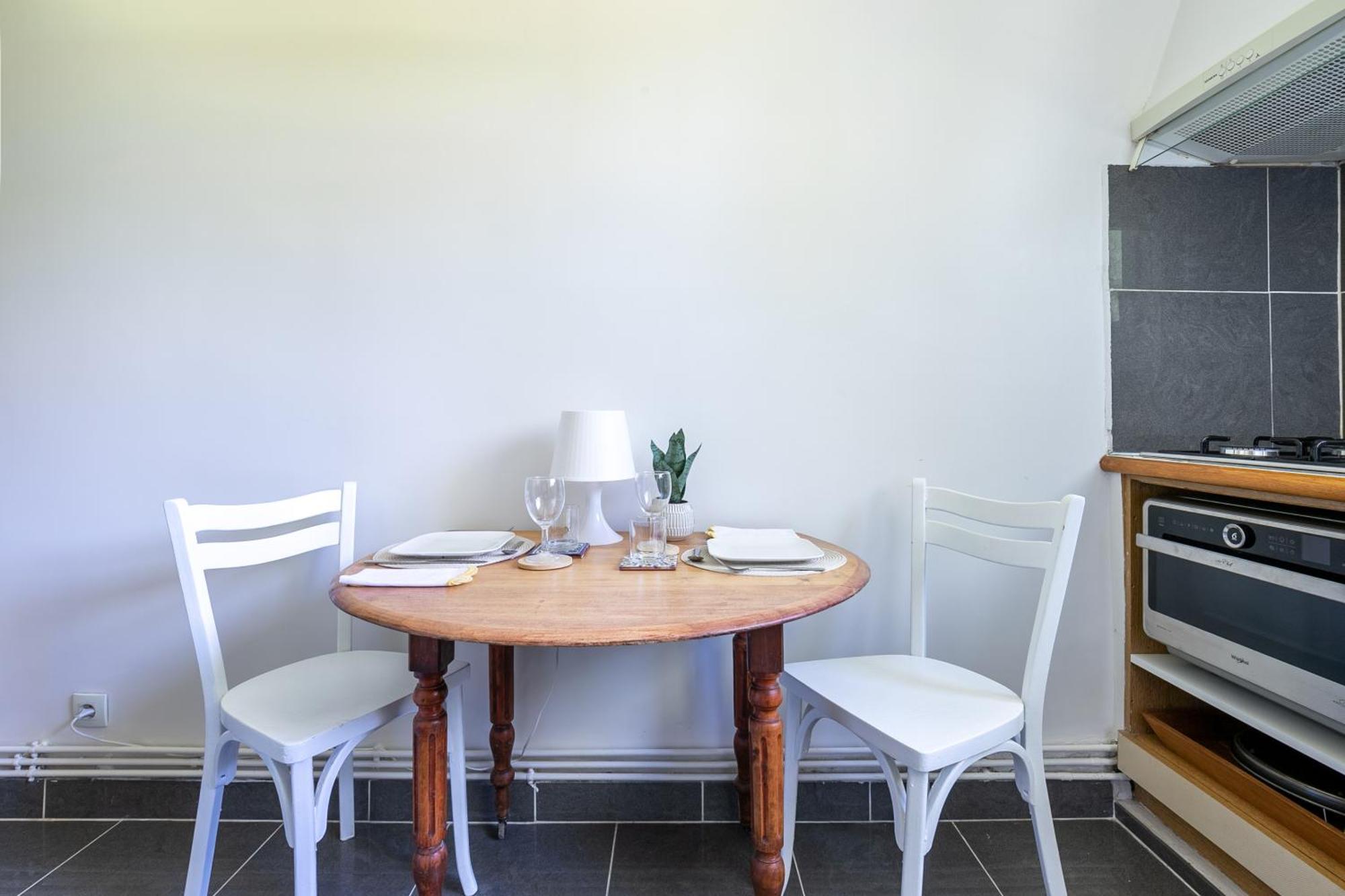 Le Chateaubriand - Calme, Balcon Et Parking Châtenay 外观 照片
